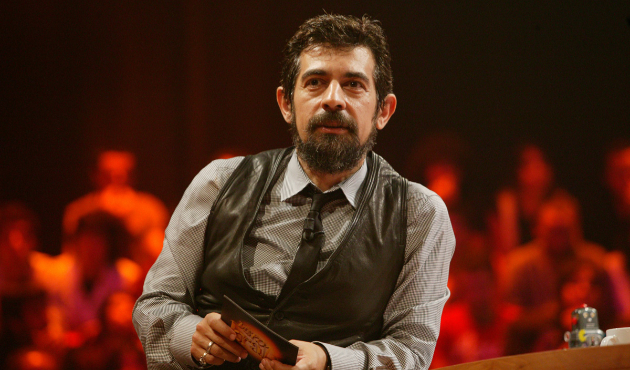 Okan Bayülgen'in kızı İstanbul büyüdü!