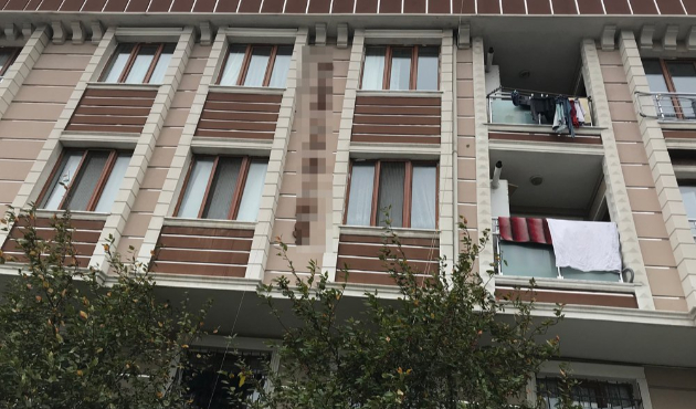 Ablasının gözü önünde 1 saat can çekişti!
