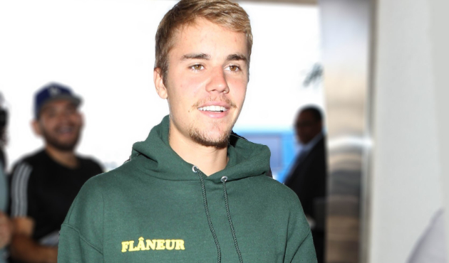 Justin Bieber model sevgilisiyle evlendiğini doğruladı!
