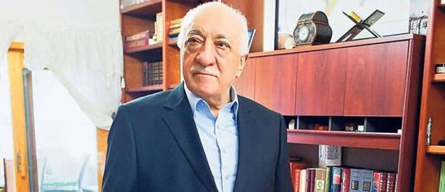 Teröristbaşı Fethullah Gülen yine Türk milletine hakaret etti!