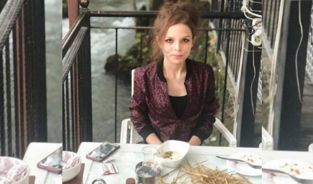 48 kiloluk kadın, 26 dakikada 302 çöp şiş yedi!