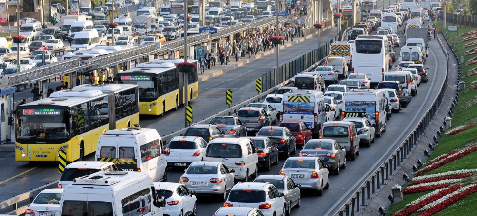 İstanbul'da bugün bu yollar kapalı!
