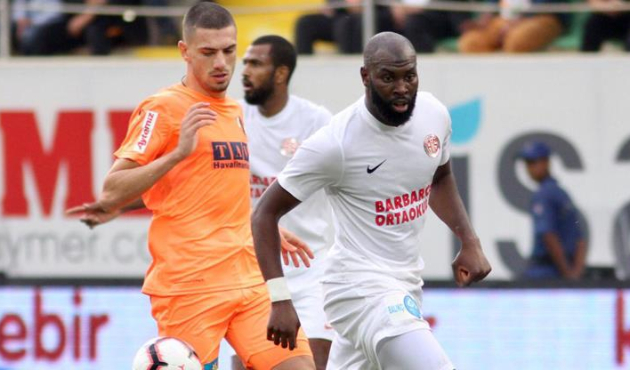 Antalyaspor hız kesmedi!