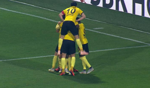 İstanbulspor galibiyeti hatırladı!