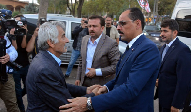 Kalın, Bahaettin Karakoç'un ailesini ziyaret etti!