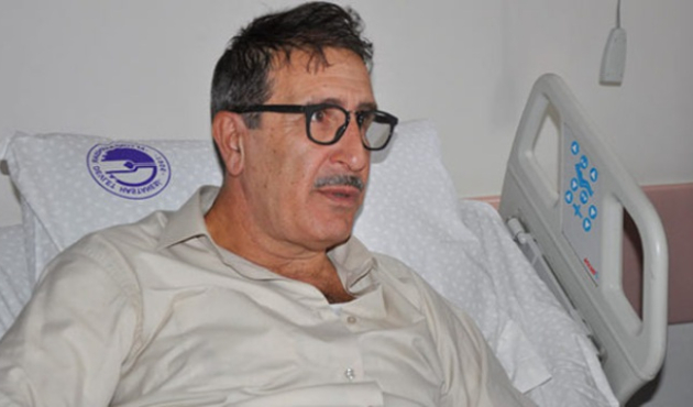 Cem Özer yoğun bakıma kaldırıldı!