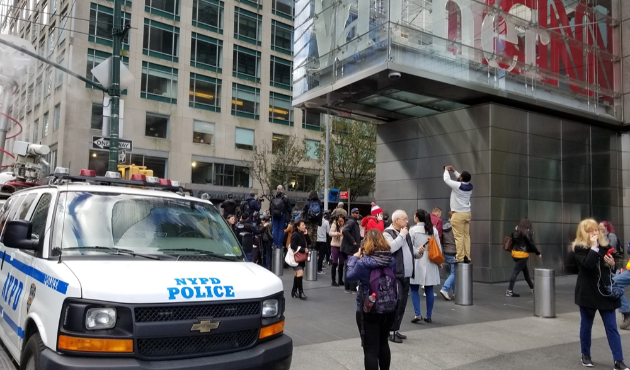 CNN'in New York ofislerinde bomba alarmı...