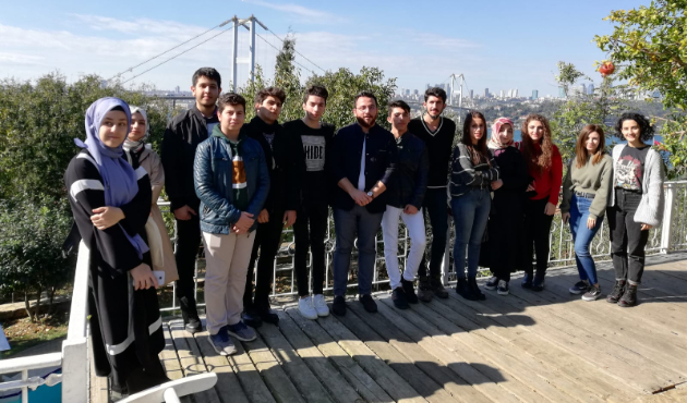 Mardinli gençlerden SuperHaber'e ziyaret!