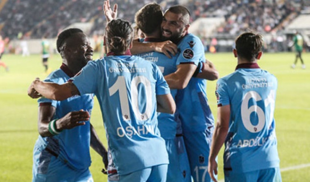 "Trabzonspor'da abiler, gençleri aleme götürüyor"