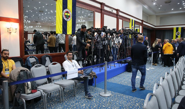 Fenerbahçe'ye şok protesto...