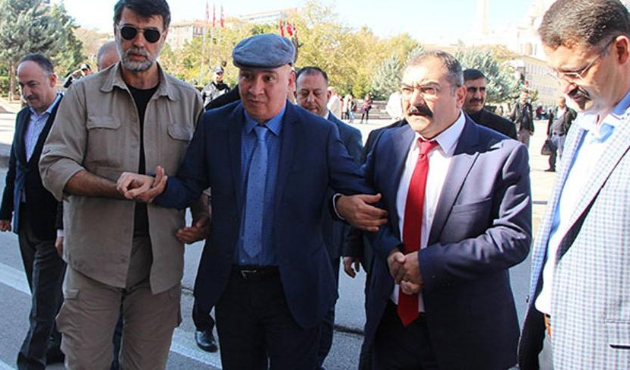 Turgut Aslan: FETÖ beni hedef haline getirdi!
