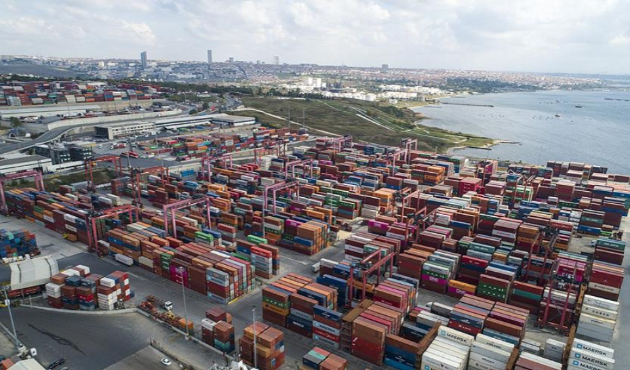 Türkiye 2019'da ihracatla büyüyecek!