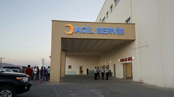 Bitlis'te polise hain pusu: 3 yaralı