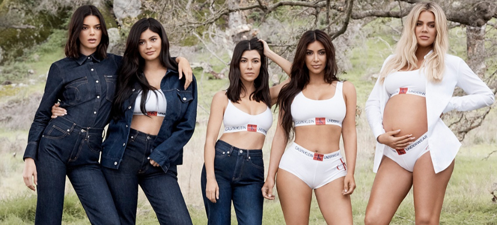 Türk oyuncudan Kardashian pozu!