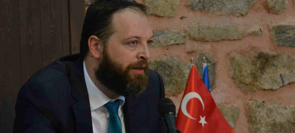 Fatih Tezcan'a "kripto FETÖ'cü" suçlaması