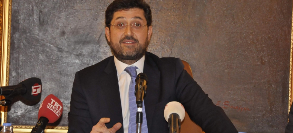 Hazinedar elektrikleri kesip belgeleri imha etti!