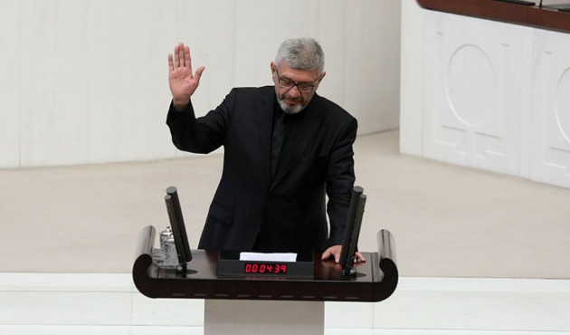 Kurtuluş Tayiz, 'Cihangir'e yamanmaya çalışan SP'li İslam'ı yerden yere vurdu!