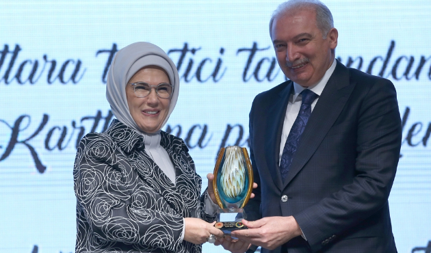 Geri dönüşümde ''yenilikçilik'' ödülü İBB'ye...