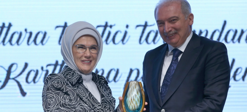 Geri dönüşümde ''yenilikçilik'' ödülü İBB'ye...
