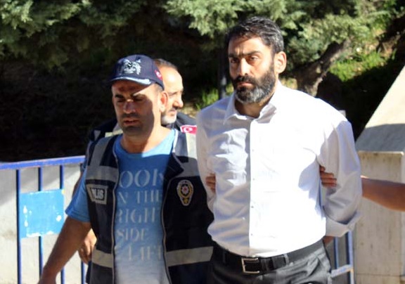 Böyle getirildiler! Erdoğan'a suikast planlayan ihanet timi adliyede...