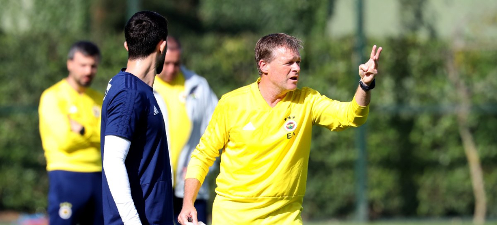 Koeman derbinin şifresini verdi!