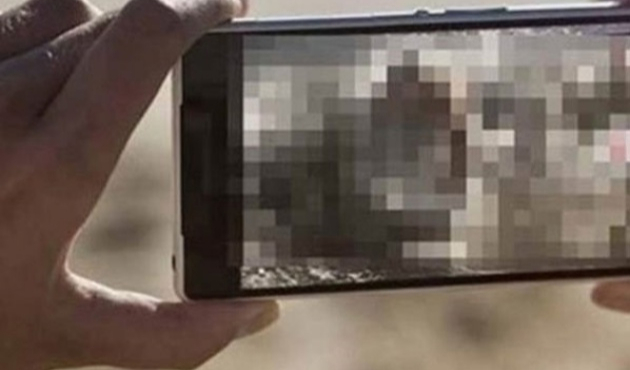 Kadın öğretmen öğrencisiyle kameraya yakalandı!