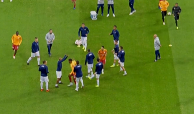 Derbi başlamadan olaylar başladı!