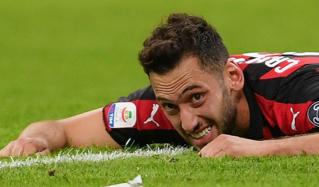 Hakan Çalhanoğlu hakkında flaş iddia!