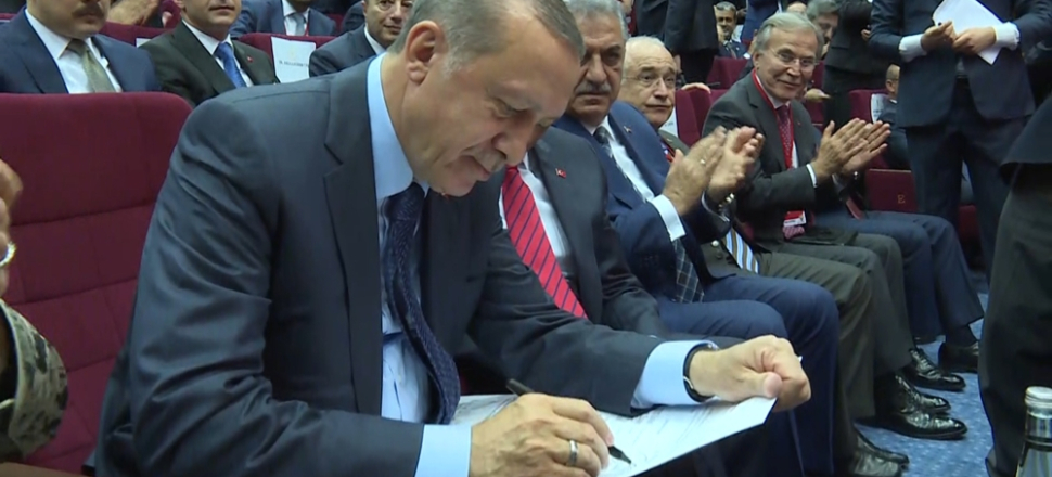 Yeni kurulan üniversitelere açıktan atama izni...