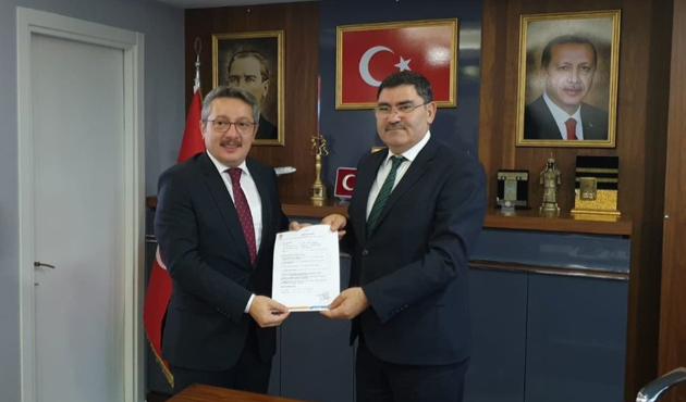 Celal Erdoğan Ümraniye için adaylığını açıkladı...