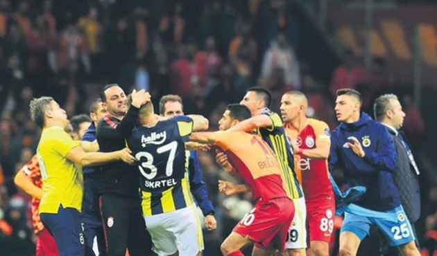 Fenerbahçe, Fatih Terim ve Hasan Şaş'ın peşinde!