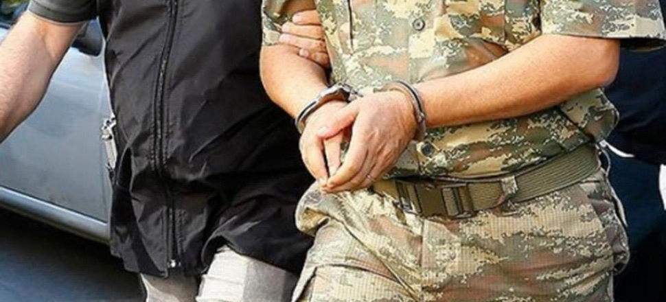 103 muvazzaf askere FETÖ operasyonu!