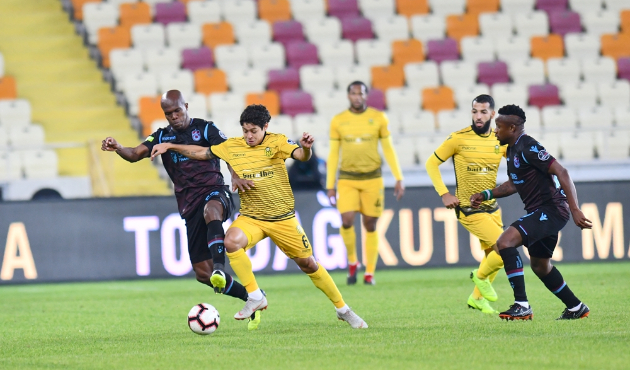 Trabzonspor'a büyük şok: 5 gollü yenilgi...