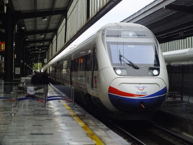 İstanbul-Edirne 1 saate inecek! Halkalı-Kapıkule Hızlı Treni geliyor