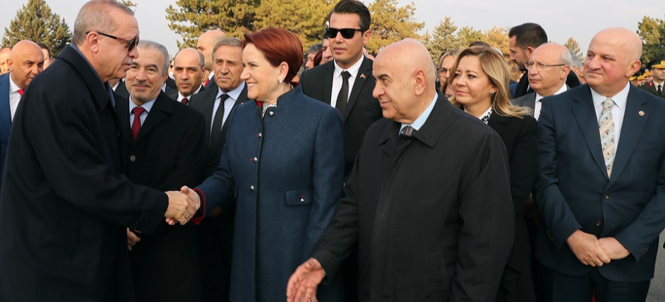 Ata'nın huzurunda samimi görüntüler!