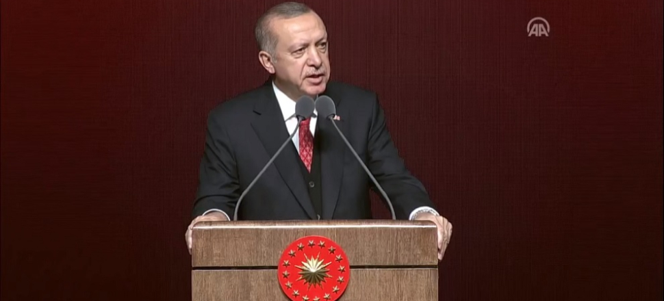 Cumhurbaşkanı Erdoğan'dan Türkçe ezan tepkisi!