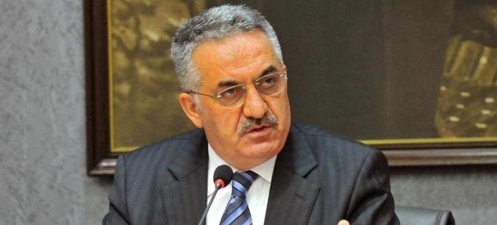 AK Parti'li Hayati Yazıcı trafik kazası geçirdi!