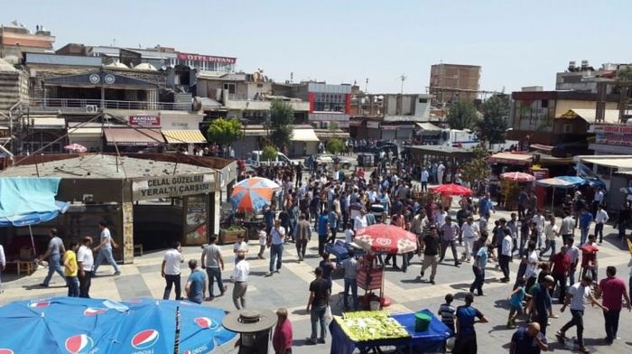 Sıcak gelişme... Diyarbakır'da camide PKK provokasyonu!