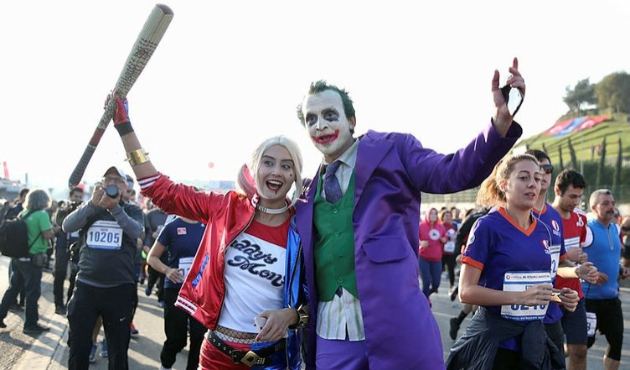 Maratondan geriye bu renkli kareler kaldı!