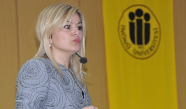 "Demokrasi Orta Doğu toplumlarında suşi etkisi yarattı!"