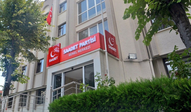 Fatih Erbakan, Saadet Partisi'ni kovuyor!