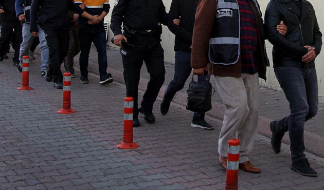TSK'daki kripto FETÖ'cülere şafak operasyonu!