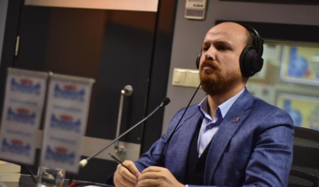 Bilal Erdoğan İtalyanca şarkı söyledi!