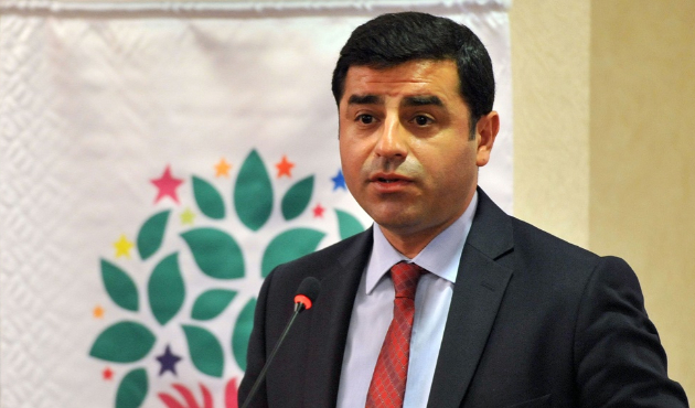 PKK yanaşması Selahattin Demirtaş'a özgürlük dilediler
