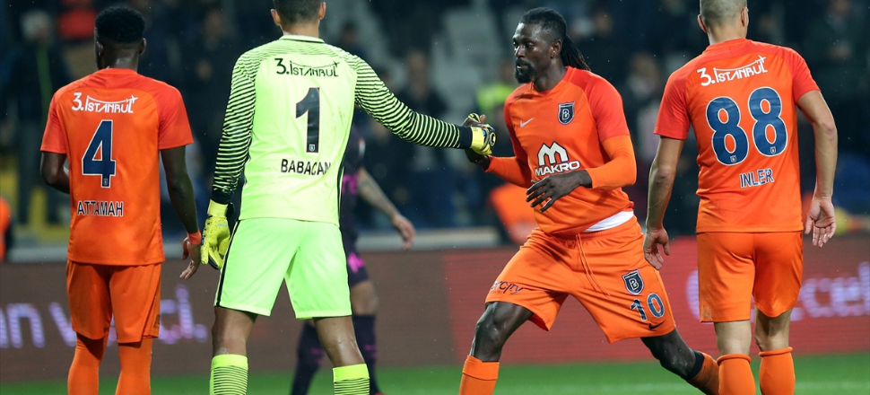 Başakşehir'in yıldızı Aslan oluyor!