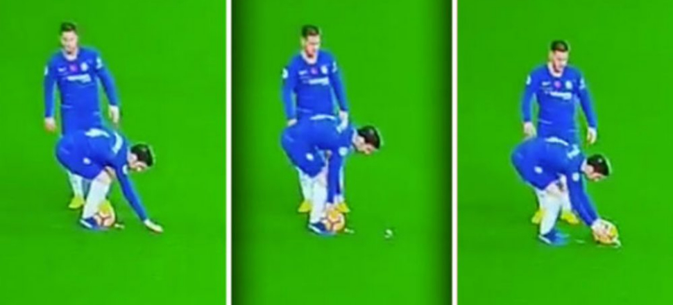 Fabregas'ın kurnazlığı kameralara böyle yansıdı!