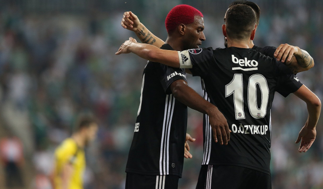Beşiktaş'tan Galatasaray'a dev transfer!
