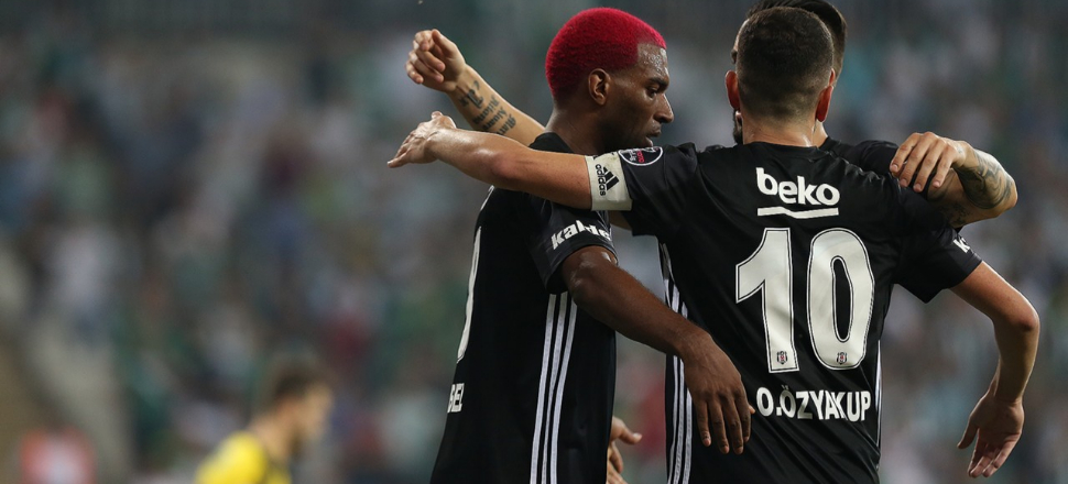Beşiktaş'tan Galatasaray'a dev transfer!