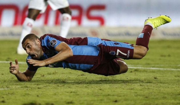 Trabzonspor yüklerinden kurtuluyor!
