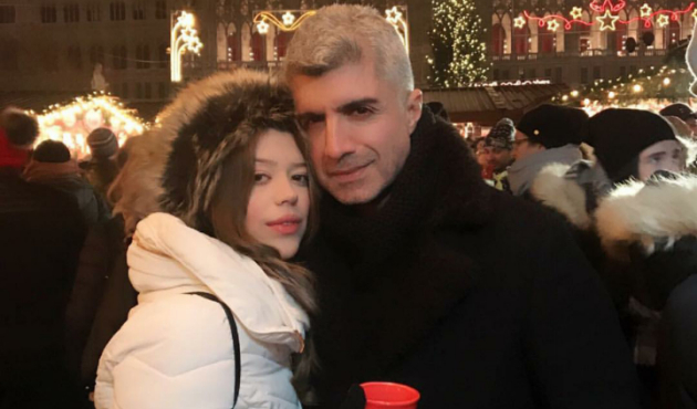 Özcan Deniz - Feyza Aktan evliliğinde para krizi!
